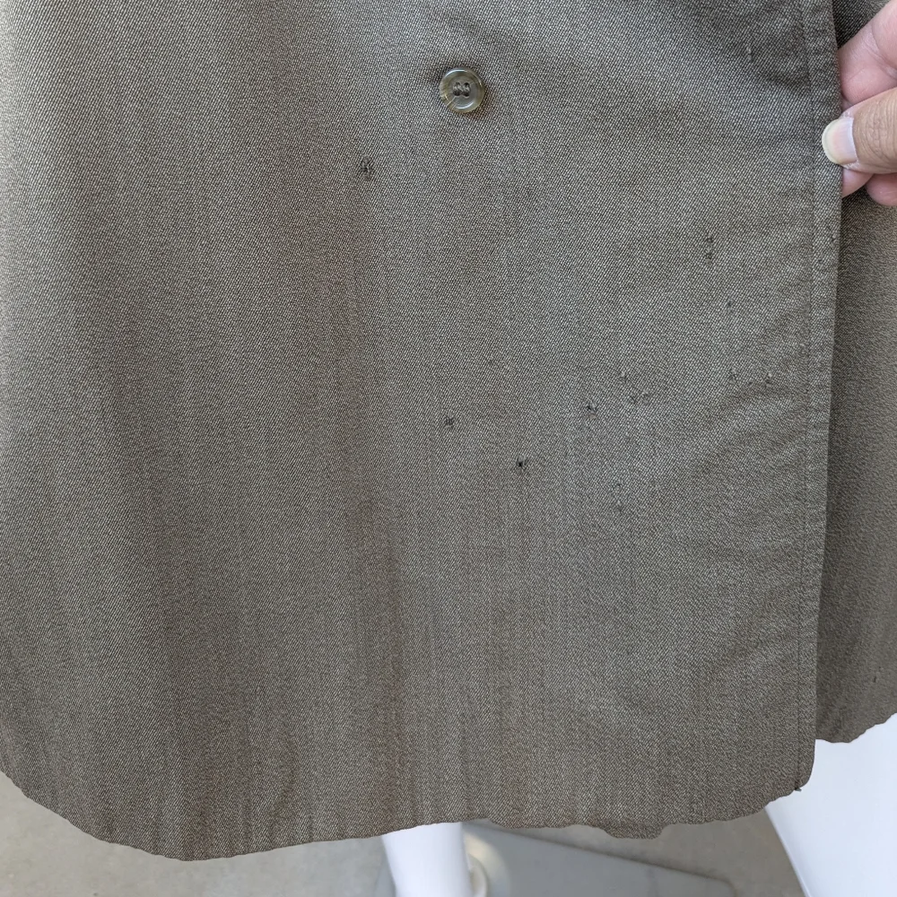 Burberry Women's Double-Breasted Trench Coat in Taupe - Picture 15 of 16